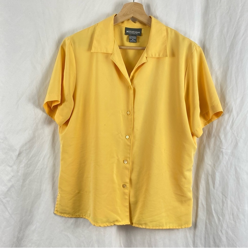 Notations Clothing Co Women's Yellow Button-Up Short Sleeve Top Size Medium - Picture 1 of 16